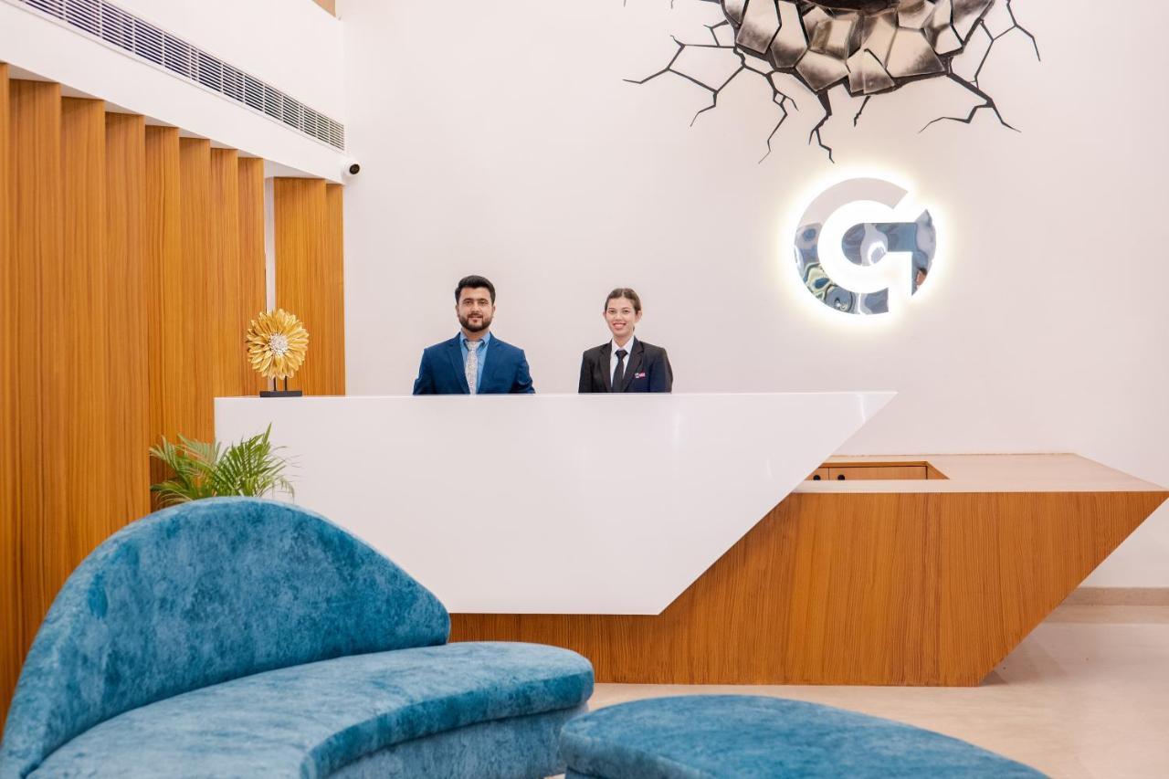 Clubway Grand A Boutique Hotel Jorhāt エクステリア 写真