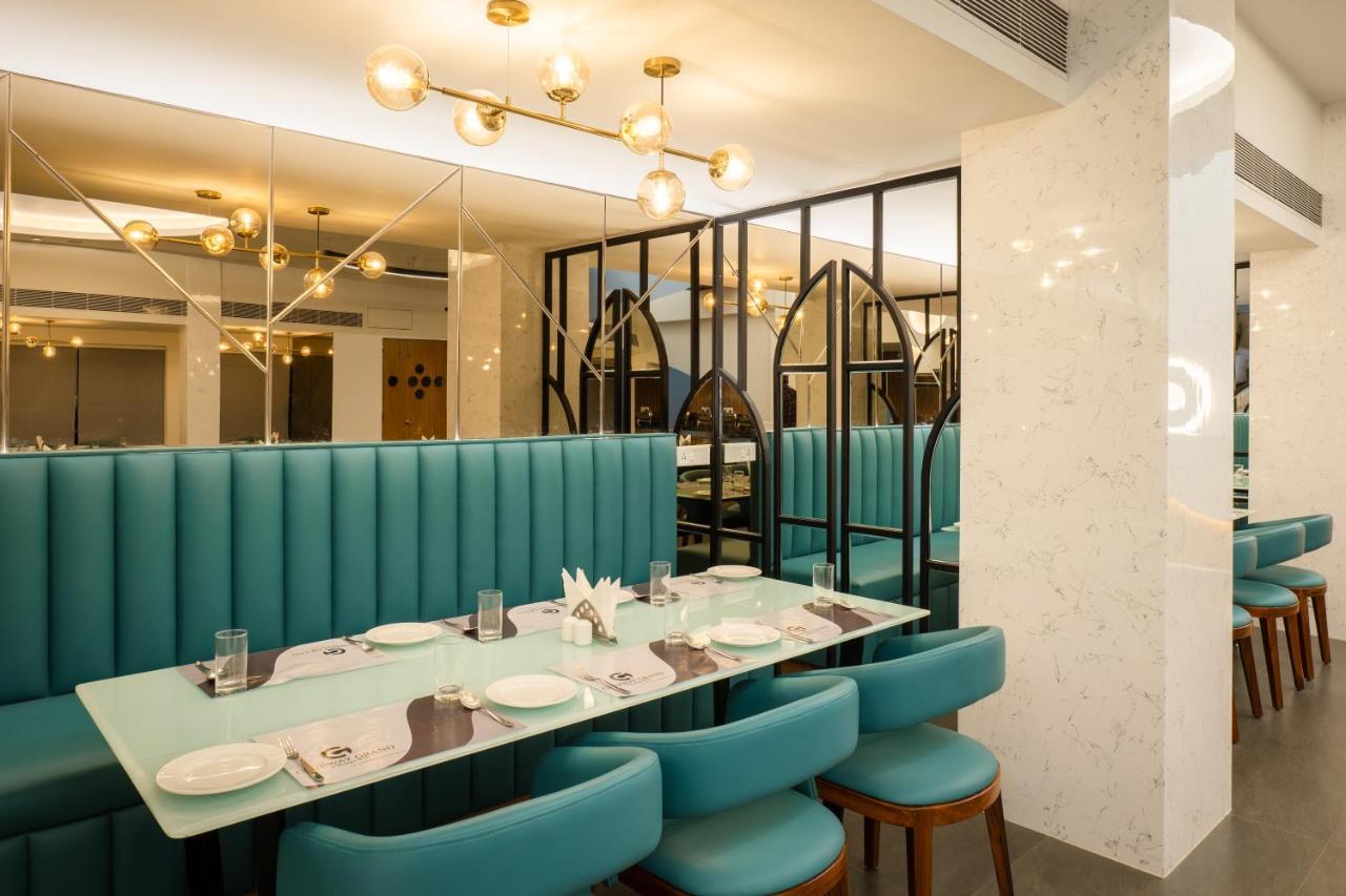 Clubway Grand A Boutique Hotel Jorhāt エクステリア 写真