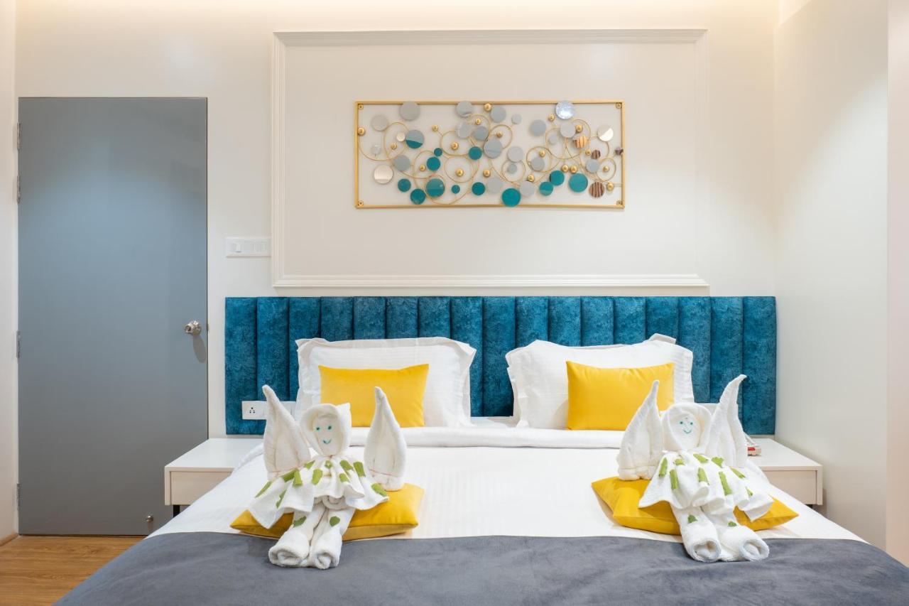 Clubway Grand A Boutique Hotel Jorhāt エクステリア 写真